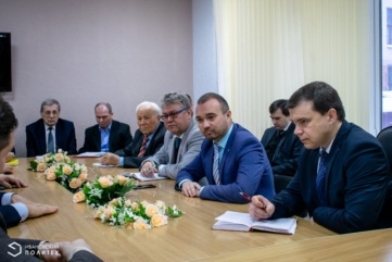 Вектор на сотрудничество с предприятиями автодорожной сферы