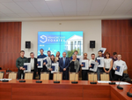 Вручение дипломов выпускникам аспирантуры
