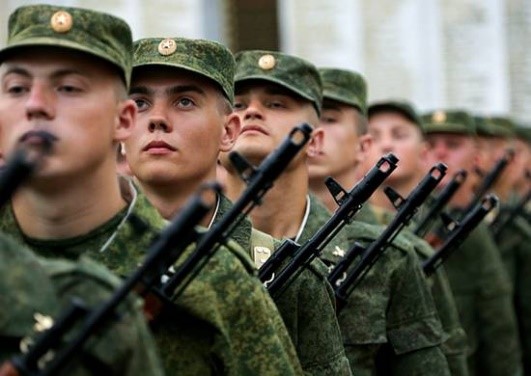 О мобилизации студентов речи не идет, они продолжат учиться